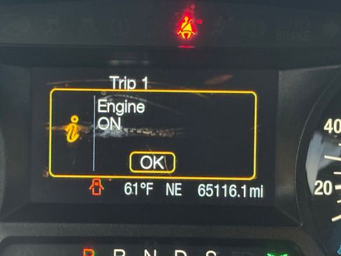 Used 2013 Ford Fusion SE FWD image 19