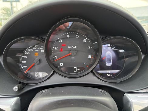 Used 2025 Porsche 718 Boxster GTS image 39