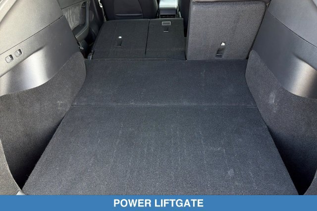 Used 2022 Tesla Model Y Long Range AWD/4WD image 17