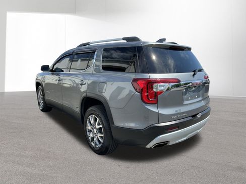 Used 2021 GMC Acadia SLT w/ LPO, Floor Liner Package AWD/4WD image 5