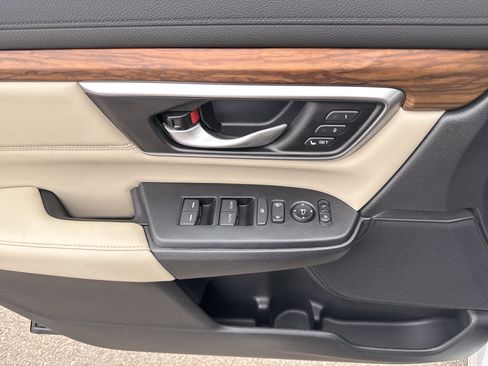 Certified 2022 Honda CR-V EX-L image 17