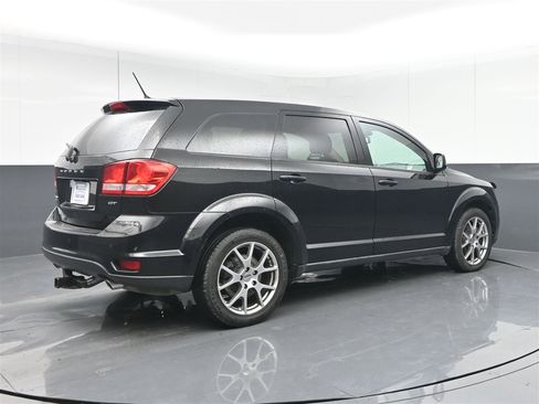 Used 2017 Dodge Journey GT w/ Driver Convenience Group image 5