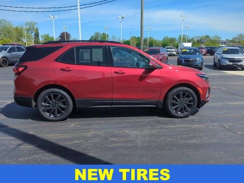 Certified 2024 Chevrolet Equinox RS AWD/4WD image 10