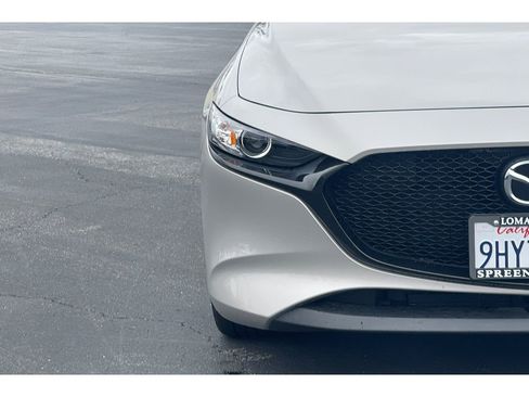 Used 2024 MAZDA MAZDA3 s image 19