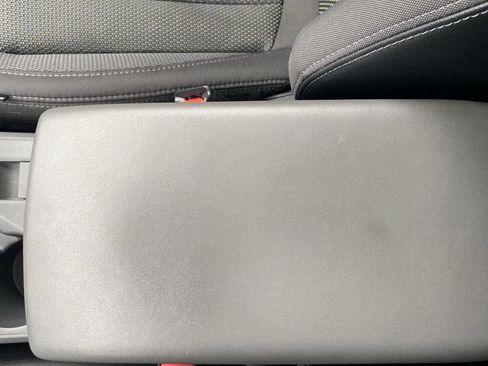 Used 2024 Subaru Crosstrek 2.0i Premium image 18