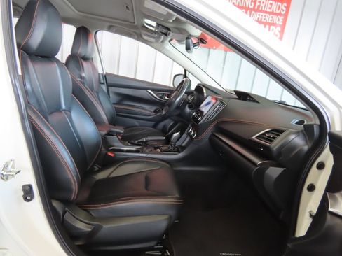 Used 2020 Subaru Crosstrek 2.0i Limited w/ Moonroof Package w/Navigation AWD/4WD image 35