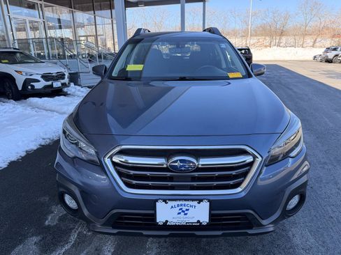 Used 2018 Subaru Outback 2.5i Premium image 8