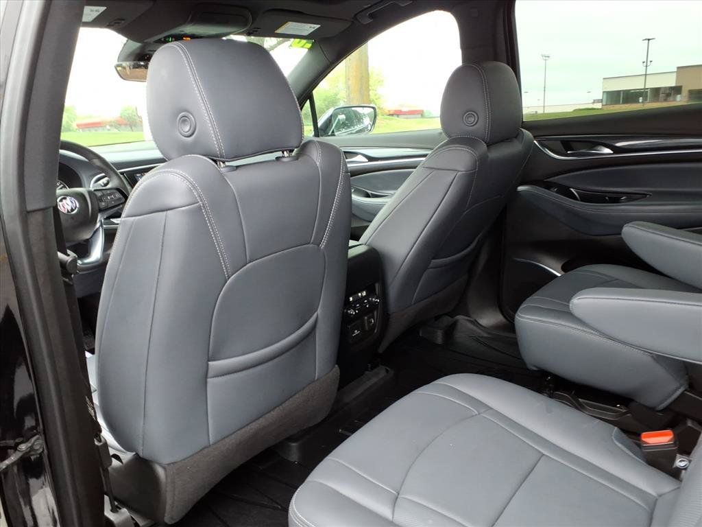 Used 2023 Buick Enclave Premium w/ Experience Buick Package AWD/4WD image 27