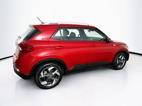 Used 2023 Hyundai Venue SEL image 10