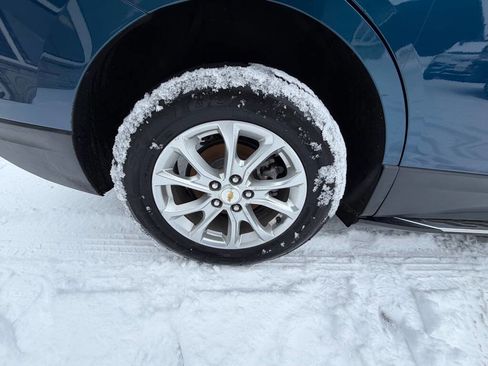 Used 2021 Chevrolet Equinox LT image 57