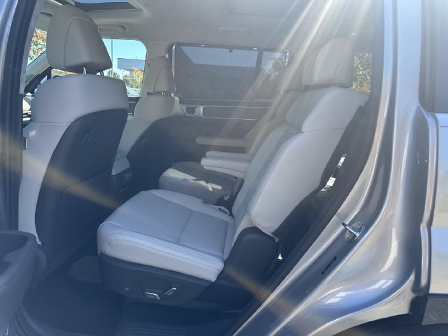Certified 2026 Hyundai Santa Fe Calligraphy AWD/4WD image 21