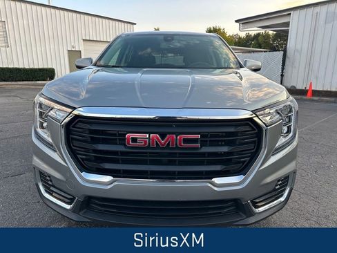 Certified 2024 GMC Terrain SLE image 4