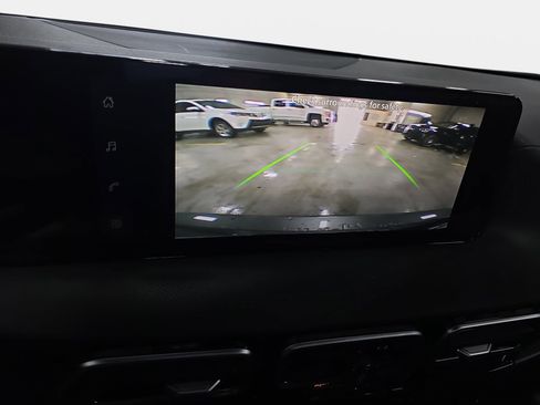 New 2026 Nissan Sentra SV w/ SV Convenience Package FWD image 22