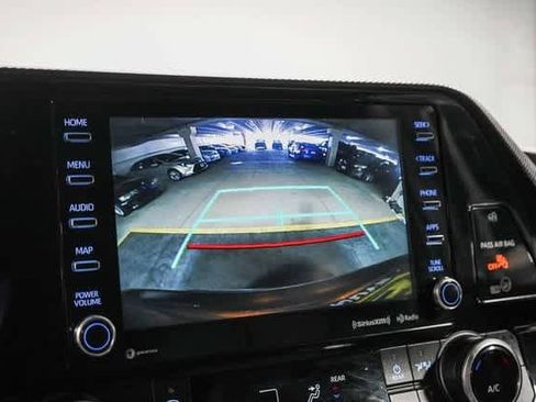 Certified 2022 Toyota Highlander XSE image 27