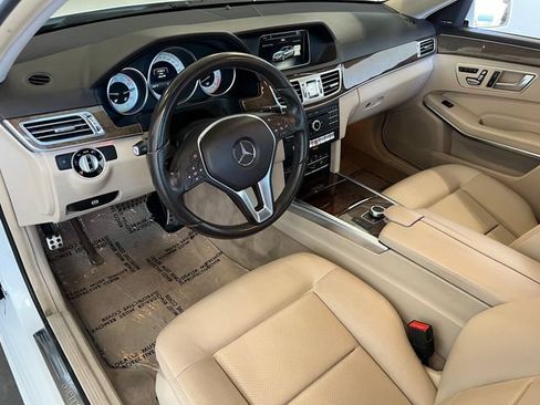 Used 2016 Mercedes-Benz E 350 Sedan image 26