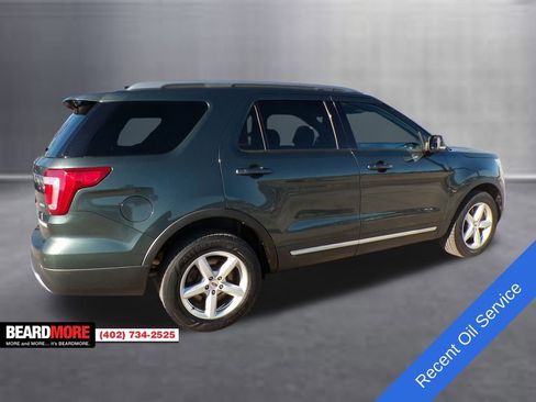 Used 2016 Ford Explorer XLT w/ Equipment Group 201A image 7