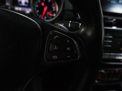 Used 2017 Mercedes-Benz GLS 550 4MATIC image 38