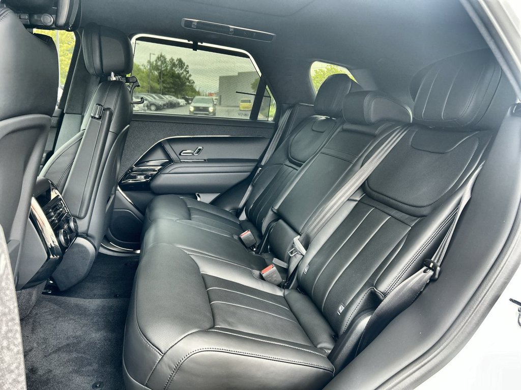 New 2027 Land Rover Range Rover Sport Autobiography AWD/4WD image 15