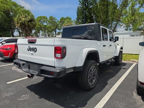 Used 2020 Jeep Gladiator Sport AWD/4WD image 14