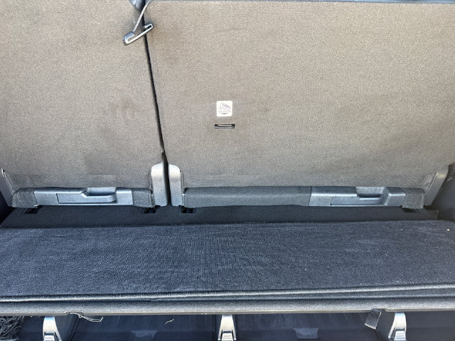 Used 2025 Toyota Sequoia Platinum AWD/4WD image 11