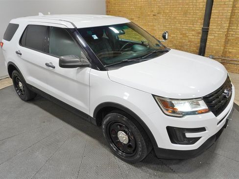 Used 2017 Ford Explorer 4WD Police Interceptor image 8
