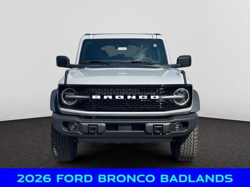 New 2026 Ford Bronco Badlands w/ Black Appearance Package AWD/4WD image 8