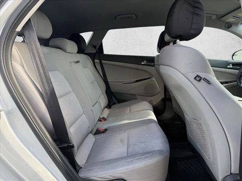 Used 2018 Hyundai Tucson SEL w/ Cargo Package FWD image 16
