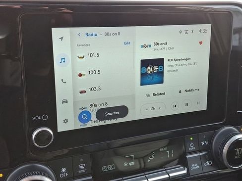 Used 2024 Toyota Highlander XLE image 19