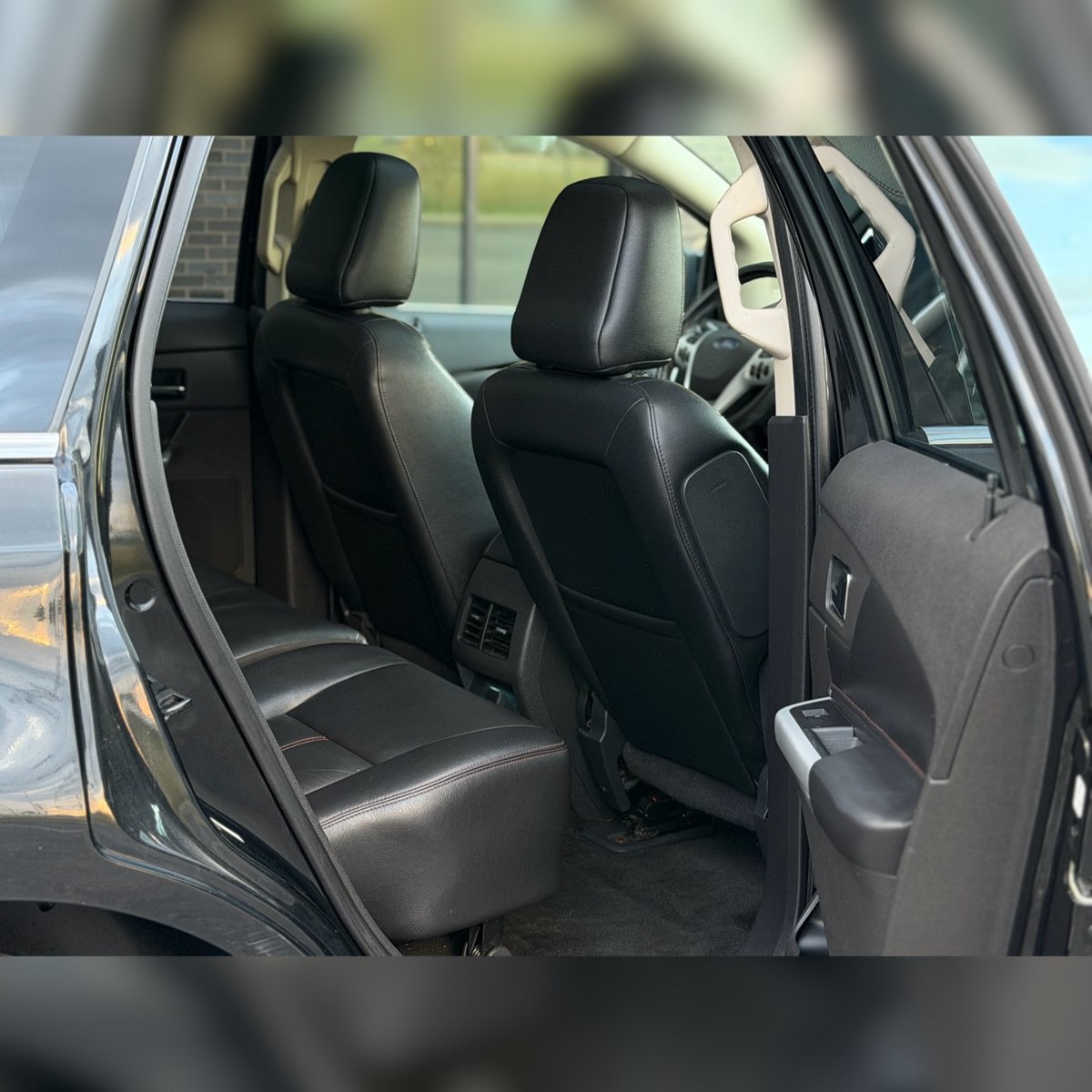 Used 2011 Ford Edge Limited w/ 301A Rapid Spec Order Code FWD image 8