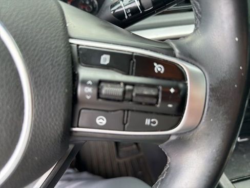 Used 2022 Kia K5 GT-Line image 9