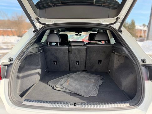 Used 2025 Audi Q3 2.0T Premium image 6