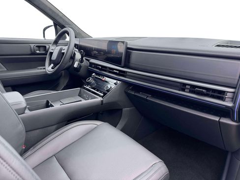 New 2026 Hyundai Santa Fe Calligraphy FWD image 34
