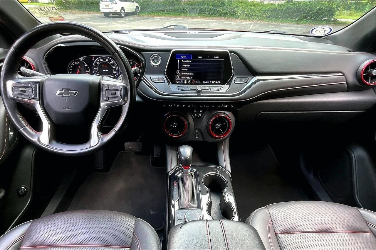 Used 2022 Chevrolet Blazer RS w/ LPO, Cargo Package FWD image 7