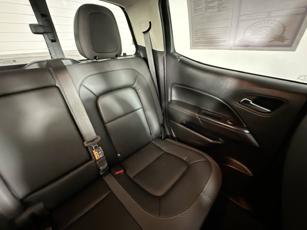 Used 2022 GMC Canyon AT4 w/ Trailering Package AWD/4WD image 14