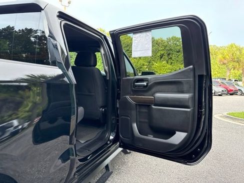 Used 2020 Chevrolet Silverado 1500 LT Trail Boss AWD/4WD image 27