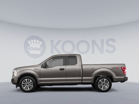 Used 2018 Ford F150 XLT w/ Equipment Group 302A Luxury AWD/4WD image 2