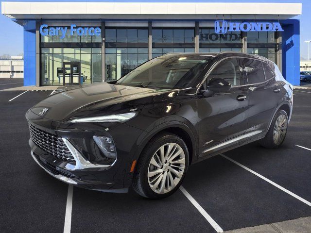 Used 2025 Buick Envision Avenir AWD/4WD image 4