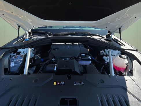 Certified 2026 Genesis GV70 2.5T image 12