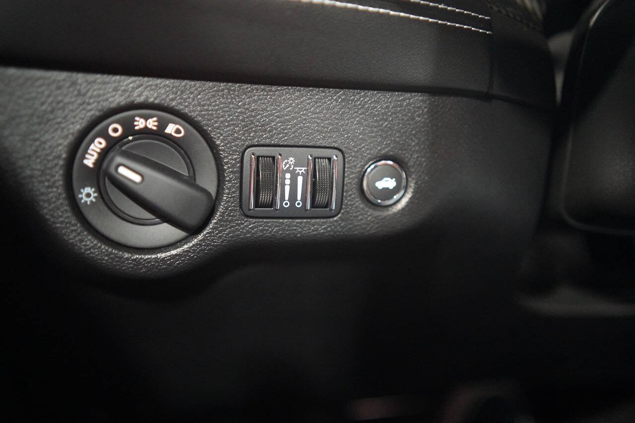 Used 2023 Dodge Challenger SRT Hellcat Redeye RWD image 68