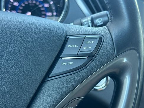 Used 2013 Hyundai Sonata Limited w/ Panoramic Sunroof Pkg FWD image 26