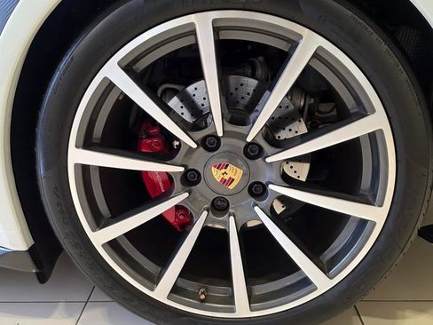 Used 2014 Porsche 911 Targa 4S image 12