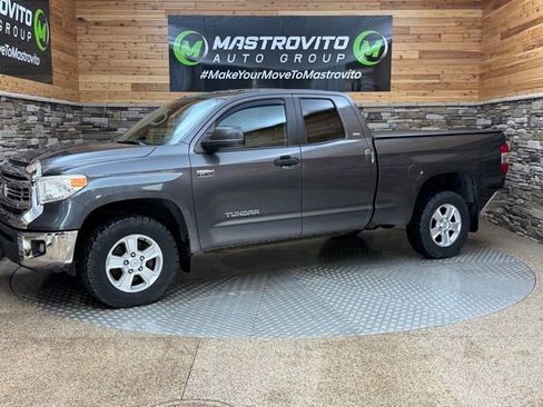 Used 2014 Toyota Tundra SR5 AWD/4WD image 5