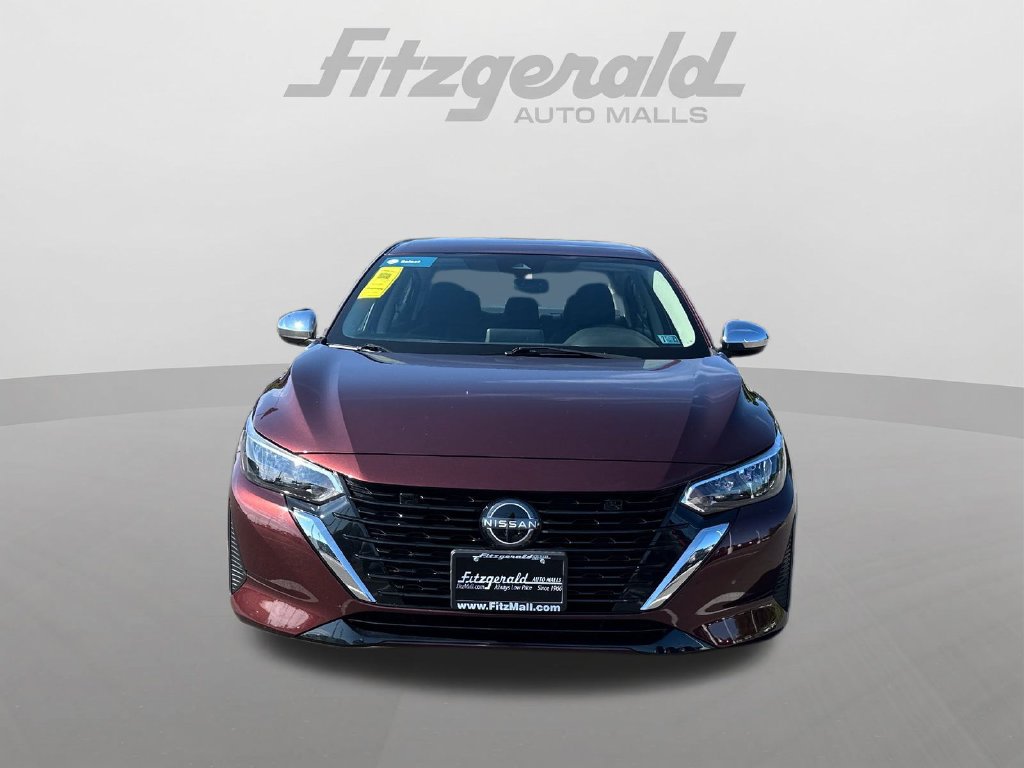 Used 2024 Nissan Sentra SV FWD image 2