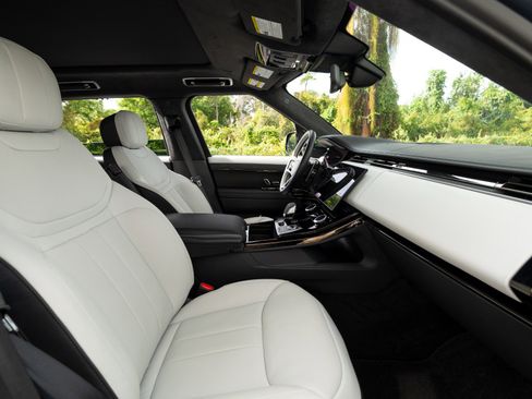 Used 2023 Land Rover Range Rover Sport First Edition image 54