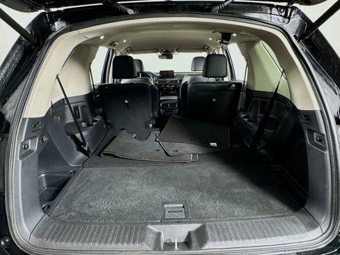 Used 2023 Honda Pilot EX-L image 19
