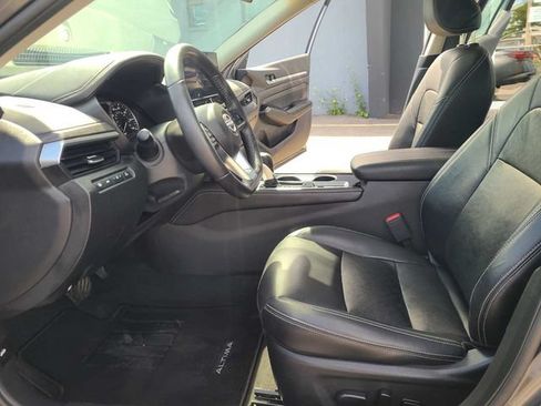Used 2023 Nissan Altima 2.5 SL AWD/4WD image 15