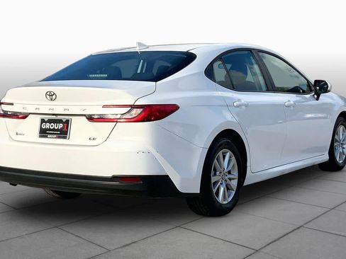 Used 2025 Toyota Camry LE FWD image 13