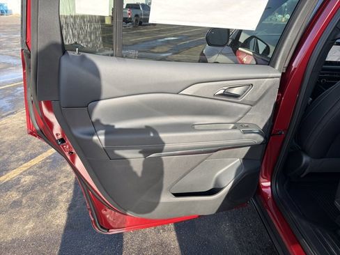 New 2026 Chevrolet Traverse LT image 24