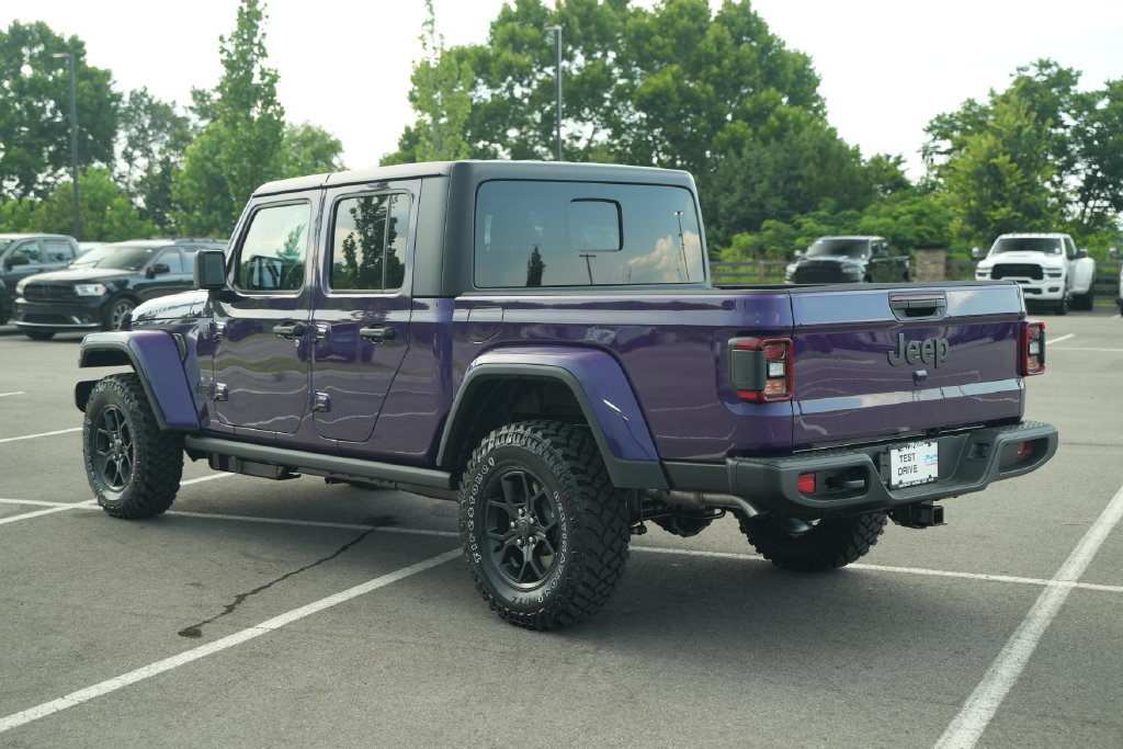 New 2026 Jeep Gladiator Sport AWD/4WD image 5