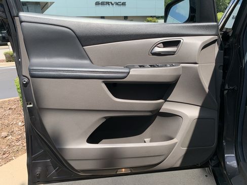 Used 2013 Honda Odyssey EX image 14
